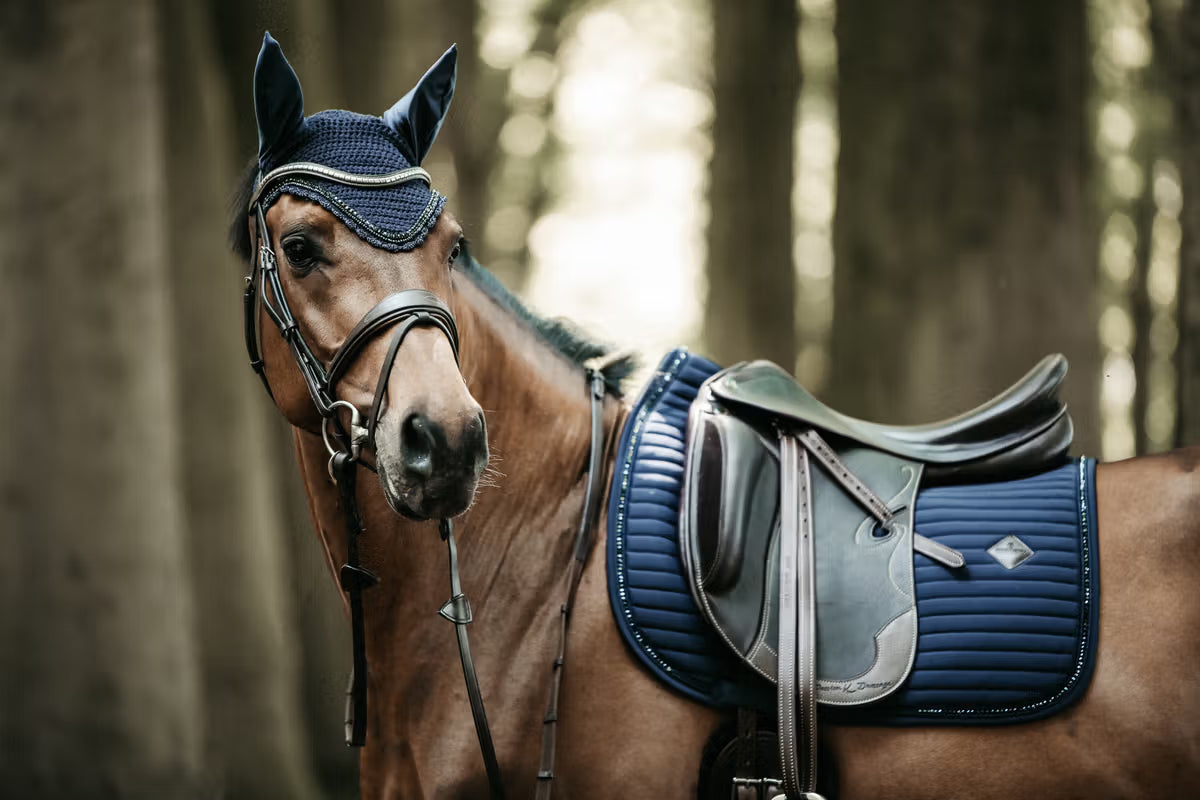 Kentucky Horsewear Wellington Fly Veil – Long Stone & Pearl