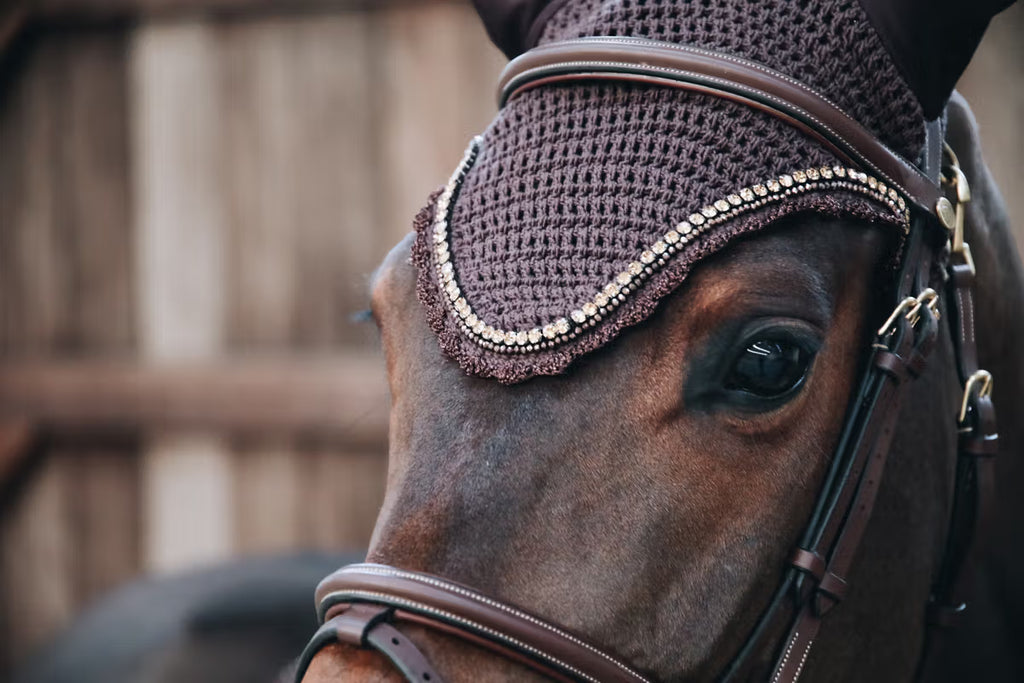 Kentucky Horsewear Wellington Fly Veil – Long Stone & Pearl